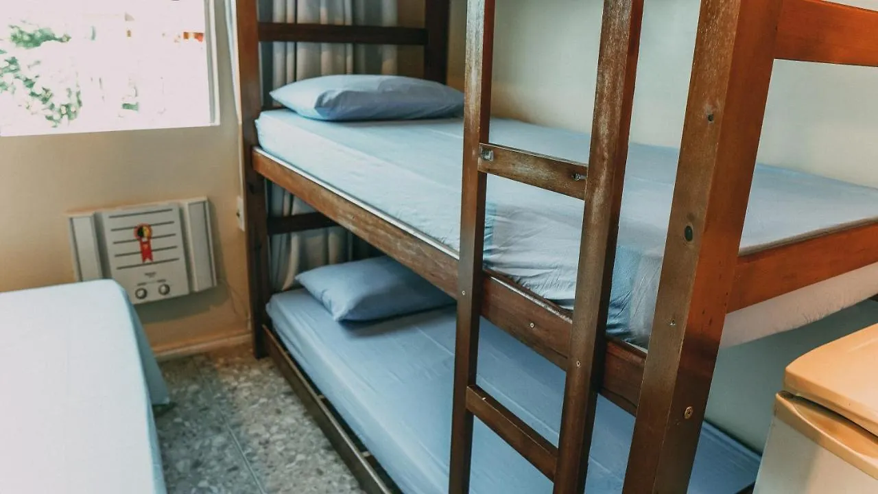 Hostel Paraiso Arraial do Cabo 0*,